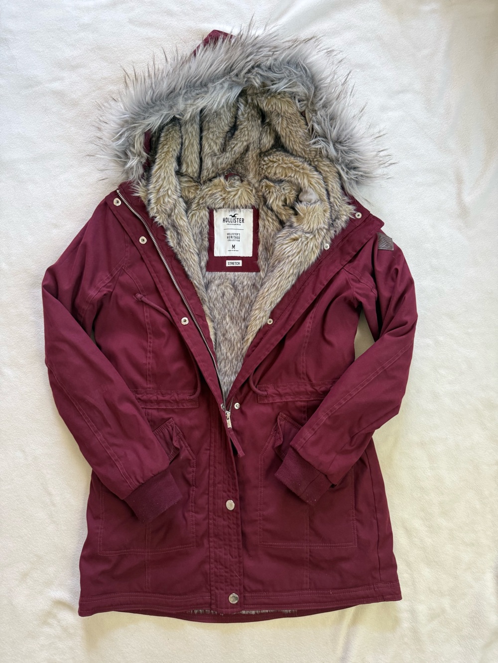 Y2K Hollister Women's Maroon Hooded Trench Coat with Faux Fur Trim